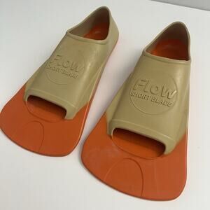Flow Short Blade Unisex Swim Training Fins Orange Tan Youth 110 XXS 1-3 (34-36)